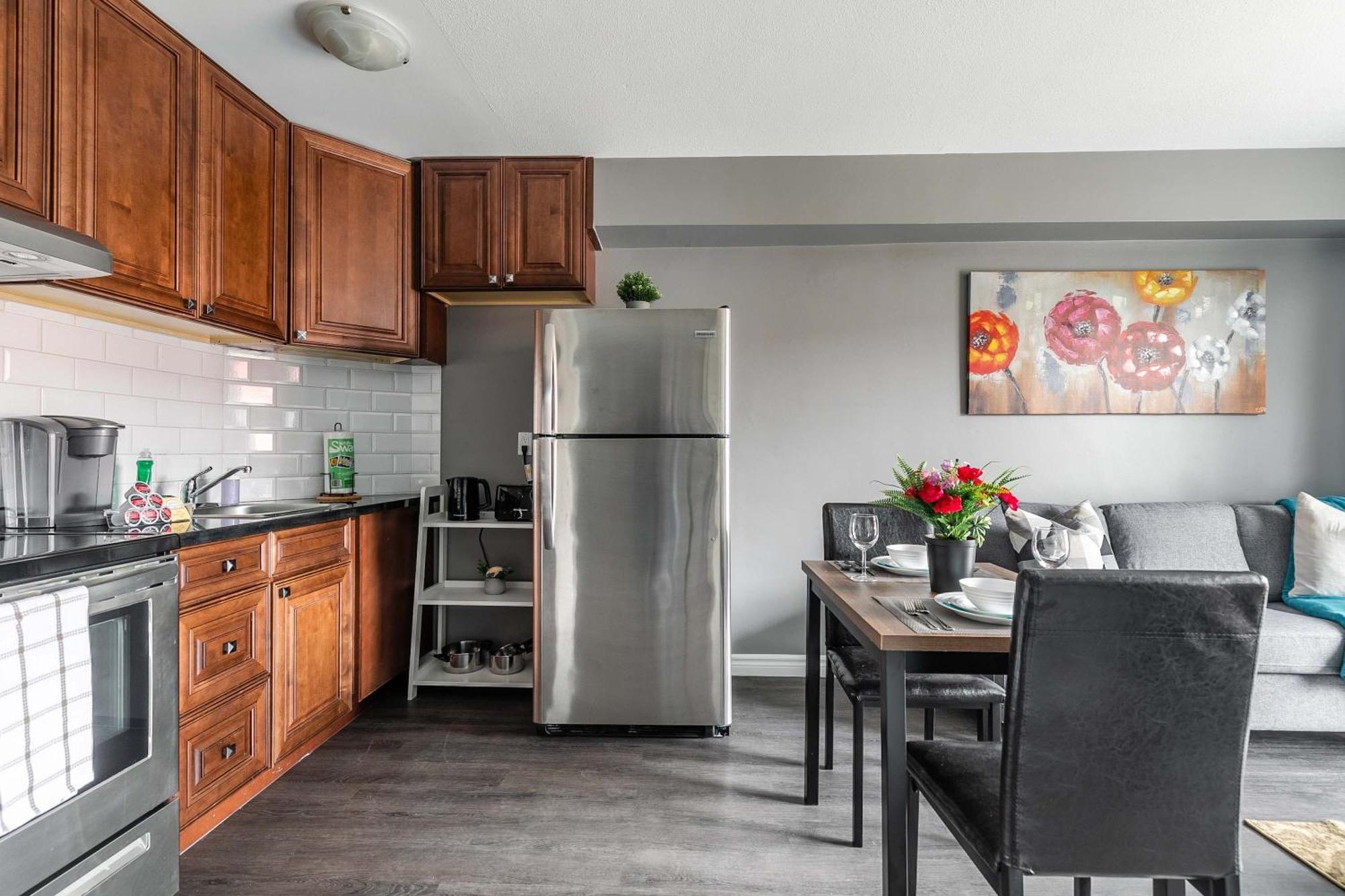 Glenview West Apartment W Patio - Near Downtown ฮามิลตัน ภายนอก รูปภาพ